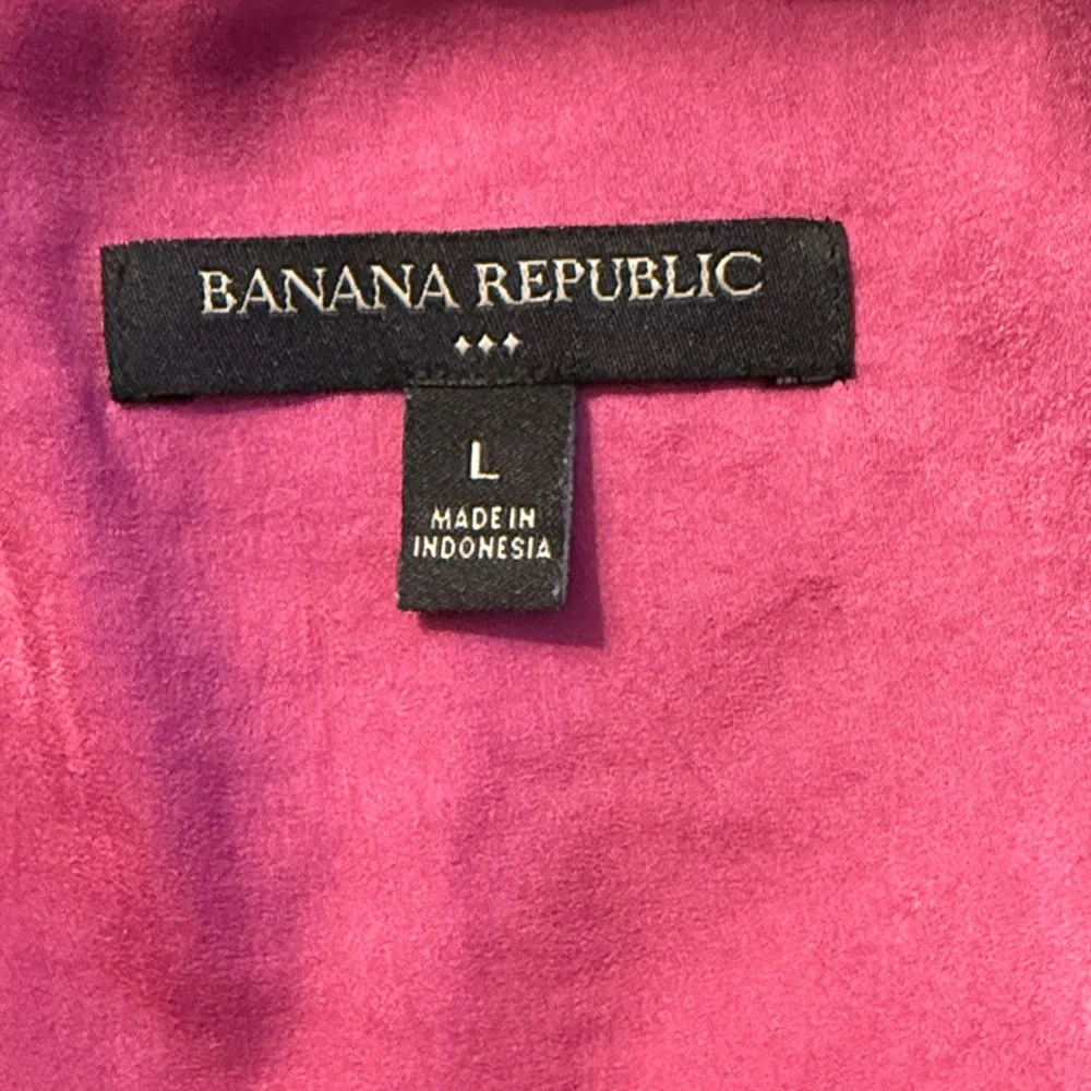 Banana Republic Volume Sleeve V-Neck Blouse Berry Size Large - Picture 3 of 10